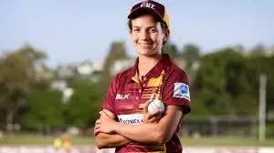 Charli Knott